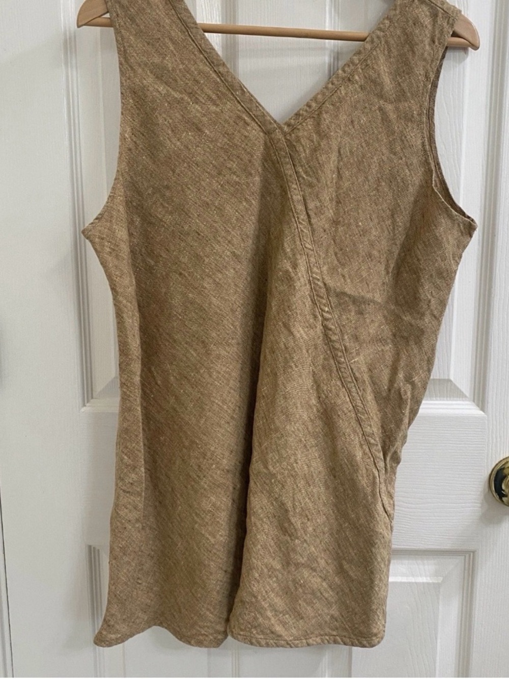 FLAX by Jeanne Engelhart sleeveless golden beige v neck linen tank top pocket M
